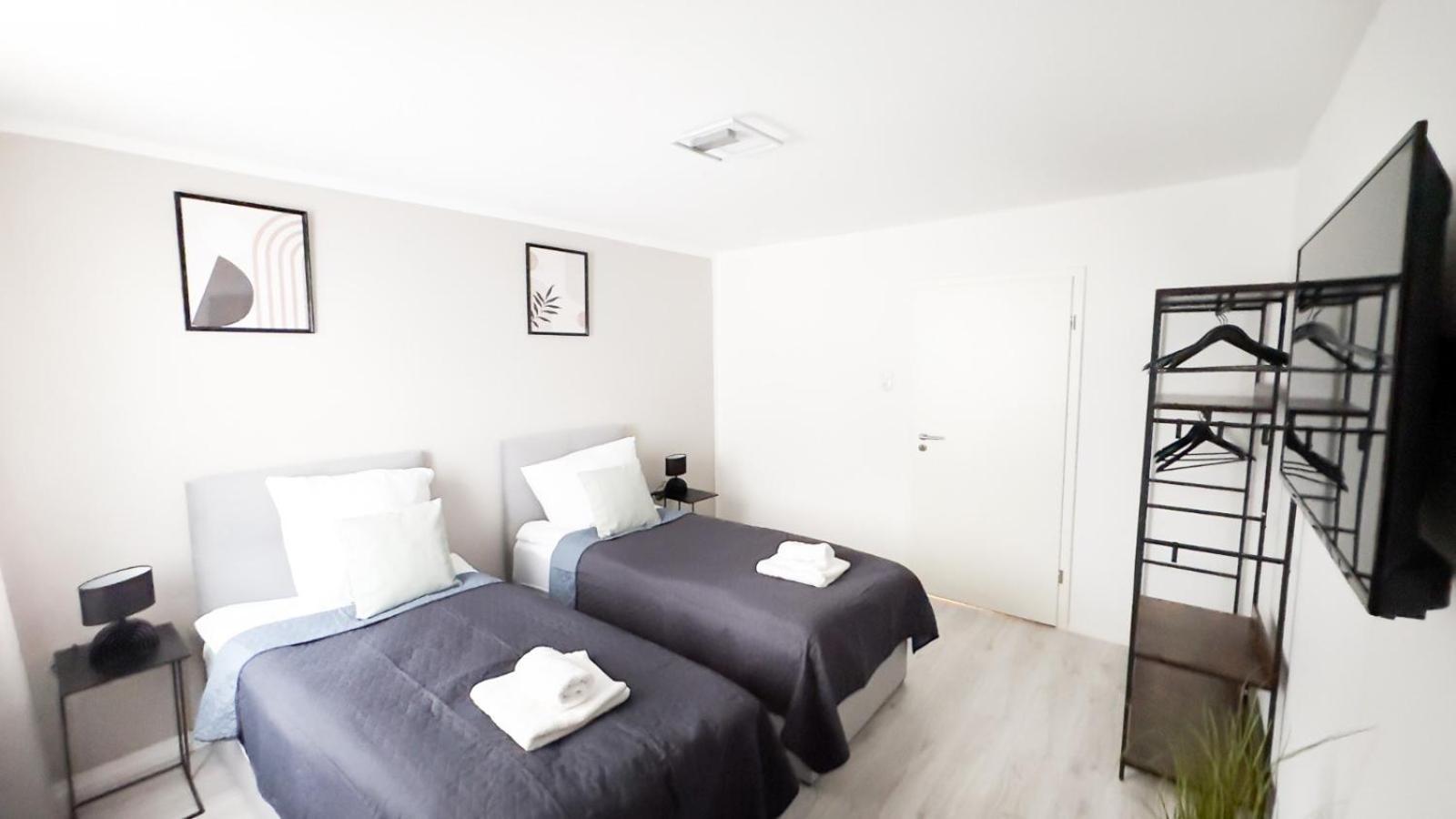 2 Zkb-3og Oder 3 Zkb-ug Im Zentrum Zw Rathaus Und Dom Apartment